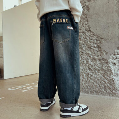 Wholesale Casual Versatile Children Jeans by Trusted Children Jeans Manufacturers