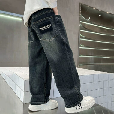 Wholesale Casual Versatile Children Jeans by Trusted Children Jeans Manufacturers