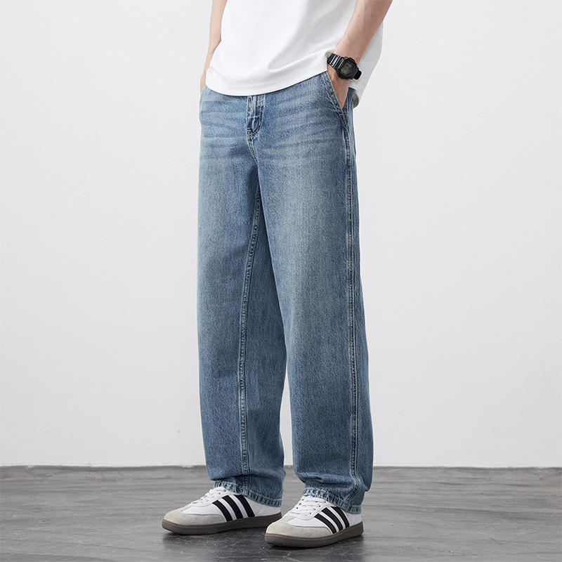 Loose straight casual men jeans with custom logo