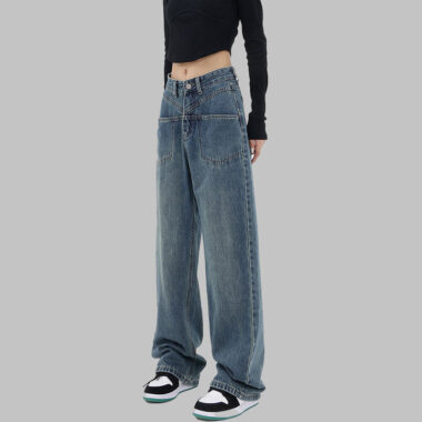 Vintage loose fit custom women jeans in casual style