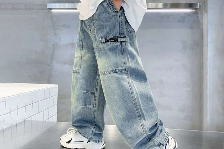 Autumn loose fit boys children jeans in denim style