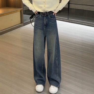 Vintage retro women jeans with casual loose fit design