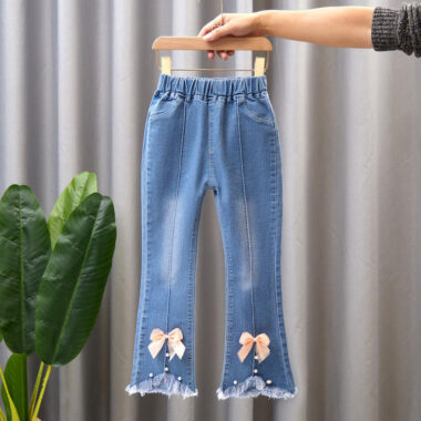Stylish flared Children Jeans for spring and autumn