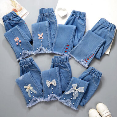Stylish flared Children Jeans for spring and autumn
