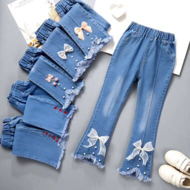 Stylish flared Children Jeans for spring and autumn