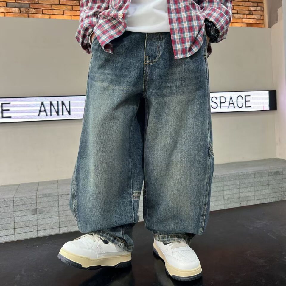Loose fashion boys children jeans for autumn wear