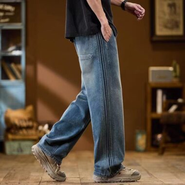 Loose straight American side-stripe men jeans for spring