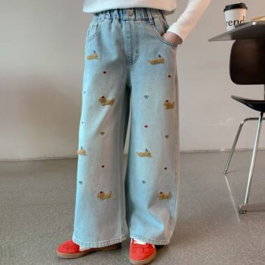 Cartoon dog girls children jeans for spring and autumn