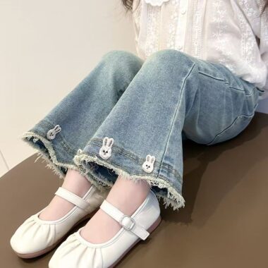 Flared girls children jeans for spring and autumn