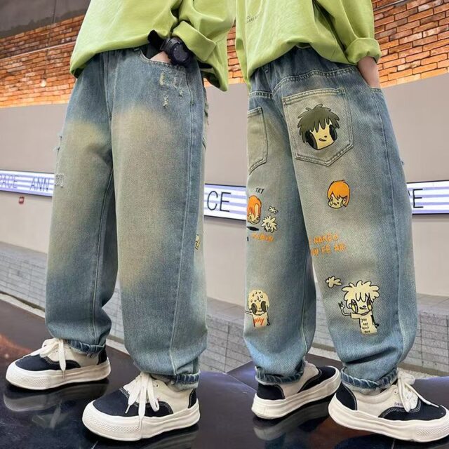 Loose cartoon boys children jeans for spring and autumn