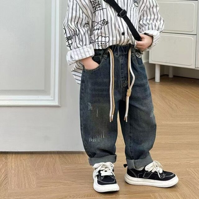 Loose casual boys children jeans for spring and autumn