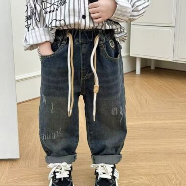 Loose casual boys children jeans for spring and autumn