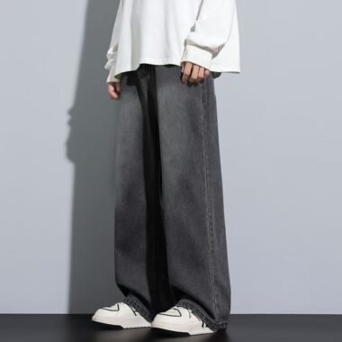 Stylish straight men jeans for spring and autumn