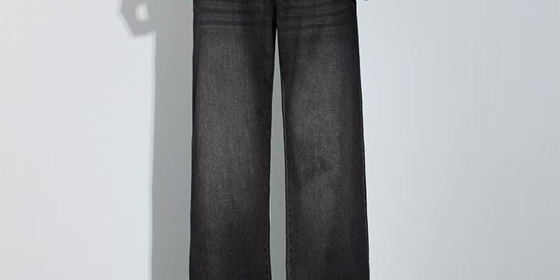 Premium vintage straight men jeans for autumn