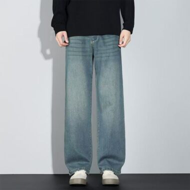 Premium vintage straight men jeans for autumn