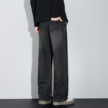 Premium vintage straight men jeans for autumn