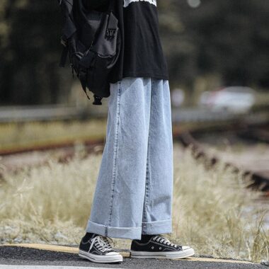 Japanese style loose wide leg casual men jeans