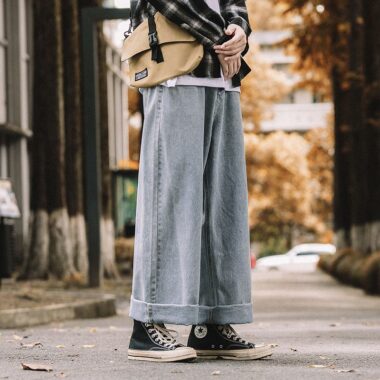 Japanese style loose wide leg casual men jeans