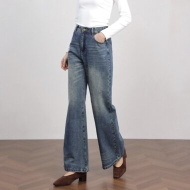 Plus size vintage high waist loose flare women jeans