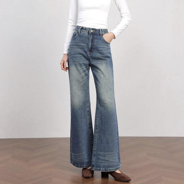 Plus size vintage high waist loose flare women jeans