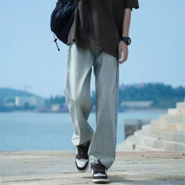 Washed vintage loose casual men jeans